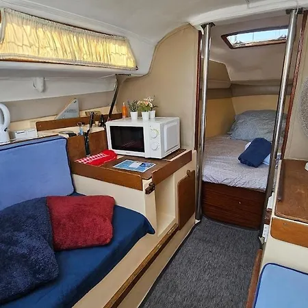 Belem Chalenger Ботель *