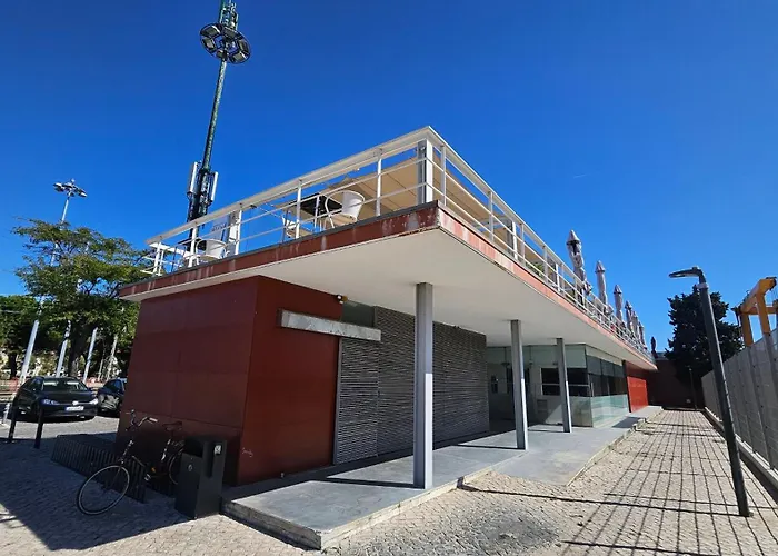 Belém Chalenger Botel Lissabon